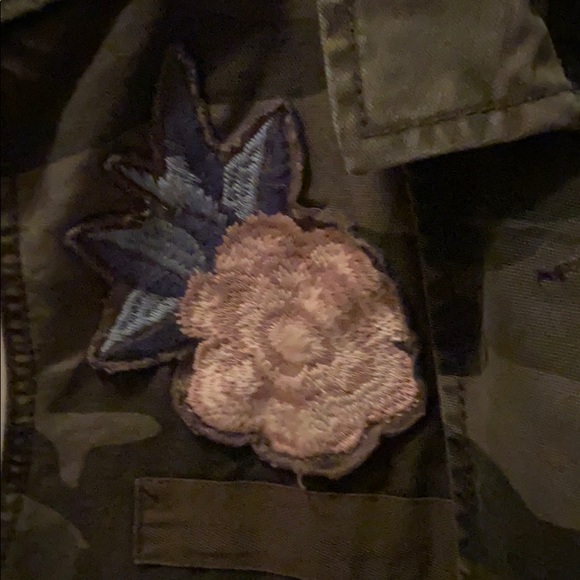 SOLD - Picture 4 of 5